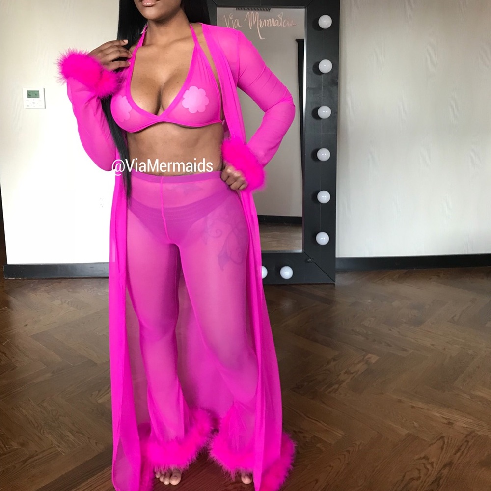 Fuchsia pink fur set